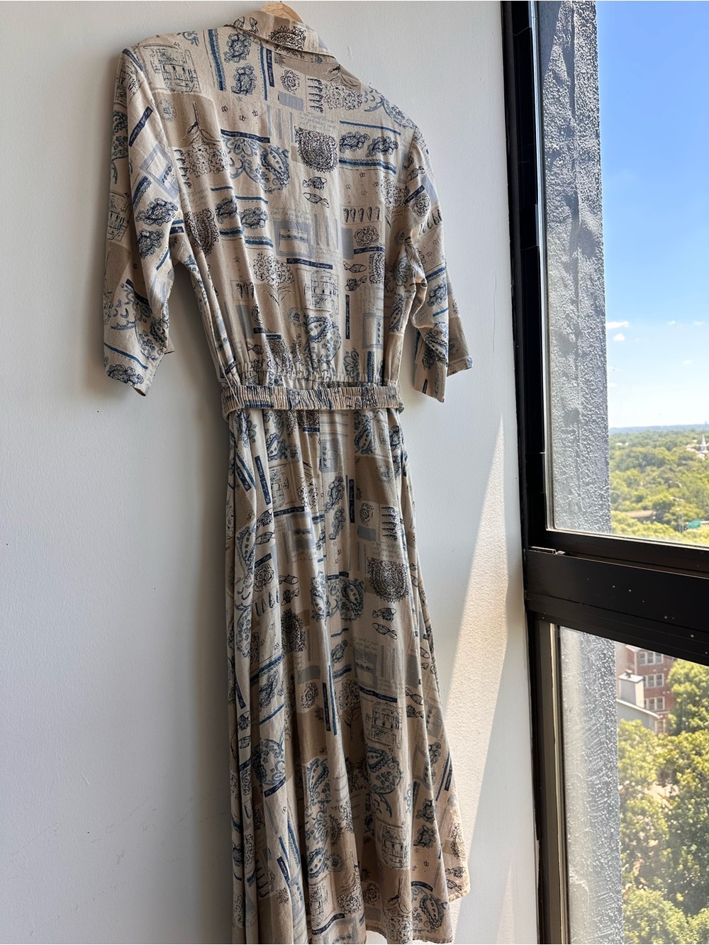 Rare Vintage Linen 70s/80s Printed Button-Front Midi Dress with Tie Waist - Picture 10 of 15